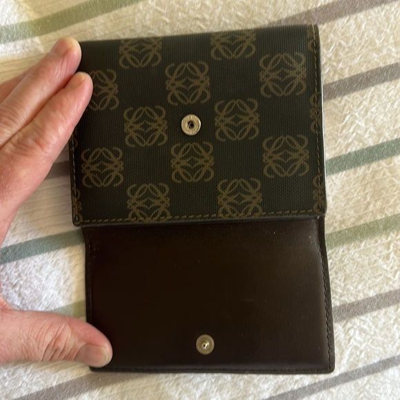 LOEWE Anagram Pattern PVC x Leather - Picture 7 of 11